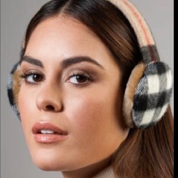 Burberry Accessories - NWT! Burberry Nova Check Cashmere  Earmuffs